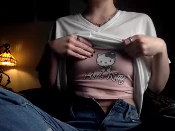 cindy_loo_hoops's chat room