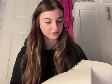 fantasyella's chat room