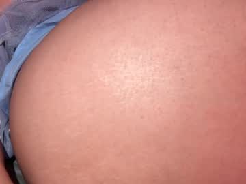 kissandcurrency's chat room