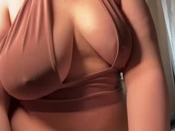 seraphinavelvet's chat room