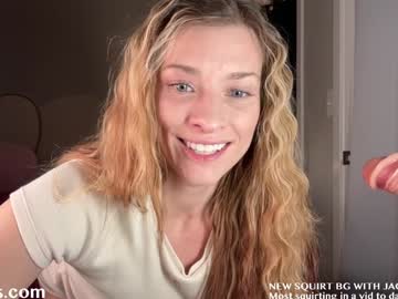 saraloverays's chat room