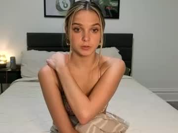 scarletterose_504259's chat room