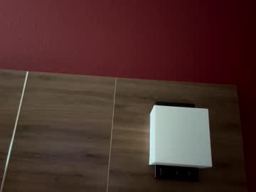 deepthroatqueen33's chat room