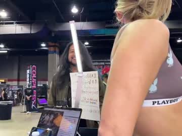 graciemae_baexx's chat room