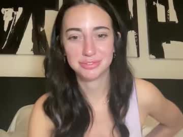 kristinajuarez's chat room