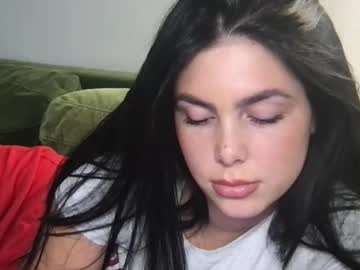 stacywithuu's chat room