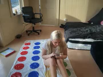 kateharperr's chat room