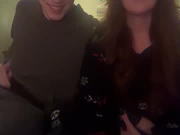 redheadandbigpeenar's chat room