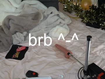 vivid_whit's chat room