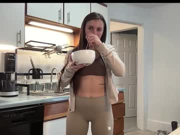 laylahlaylah1's chat room