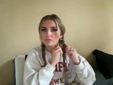 alyssastonee's chat room