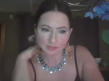 yonarella's chat room