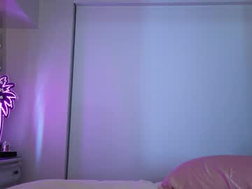 valerie_james3's chat room