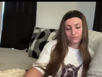 laylahlaylah1's chat room