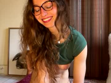 mommamia12's chat room