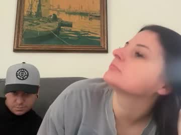 sexycouple41110's chat room