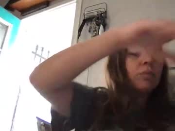 browneyedlady88's chat room