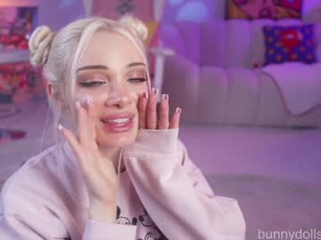 bunnydollstella's chat room
