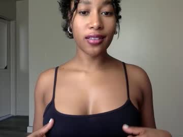 gyalxoxo's chat room