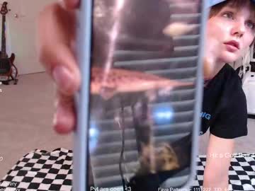 petitebrat's chat room