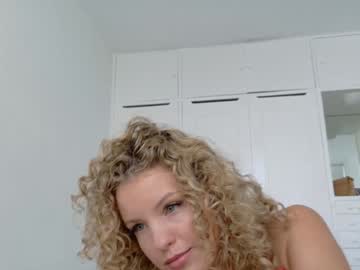 theislandgirl's chat room