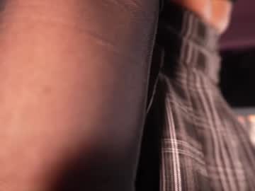 finleyfae's chat room