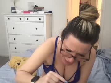 texas_blonde's chat room