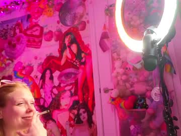 daphnemadison's chat room