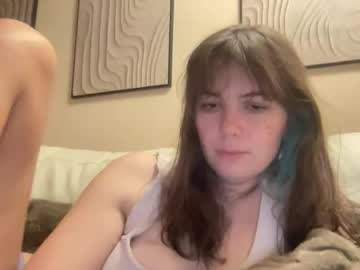 beebeebuzzzzzz's chat room