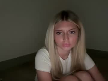 summerclarkee's chat room