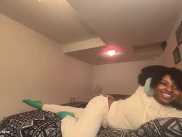 jada_valentine's chat room