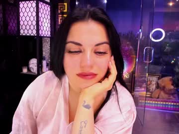 alma_pearl's chat room