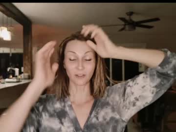 kaileeshy's chat room