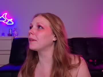 daphnemadison's chat room