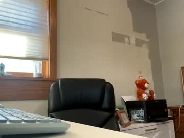 blueeyedddvixen's chat room