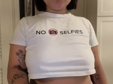 oohhellothere's chat room