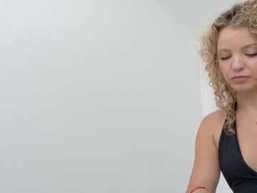 theislandgirl's chat room