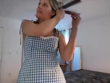 little_lies's chat room