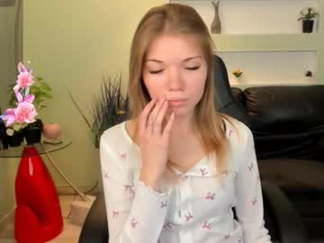 michafox's chat room