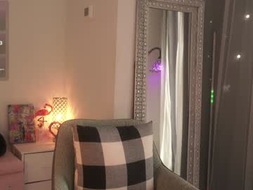 mysticxkitty's chat room