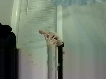 kaylaelizabeth97's chat room