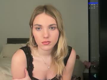 bellaxrxx's chat room