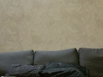 v_deville's chat room