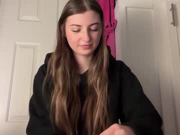 fantasyella's chat room