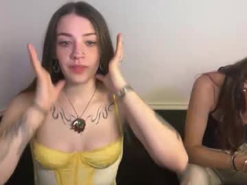 hannahtaylorr's chat room