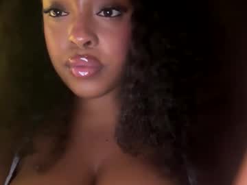 cocolovesyou2's chat room