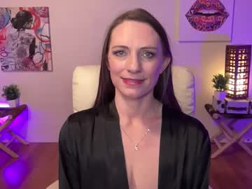 bunnieandthedude's chat room