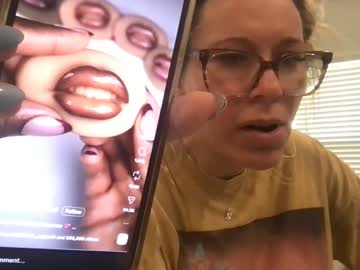 texas_blonde's chat room