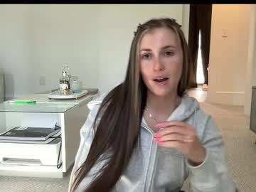 laylahlaylah1's chat room