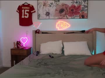 ari_lovexo's chat room